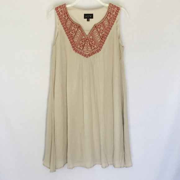 AUW Dresses & Skirts - 🌷AUW Tunic Dress size 6